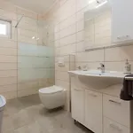 Xenia לאבין
