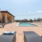 Xenia * לאבין